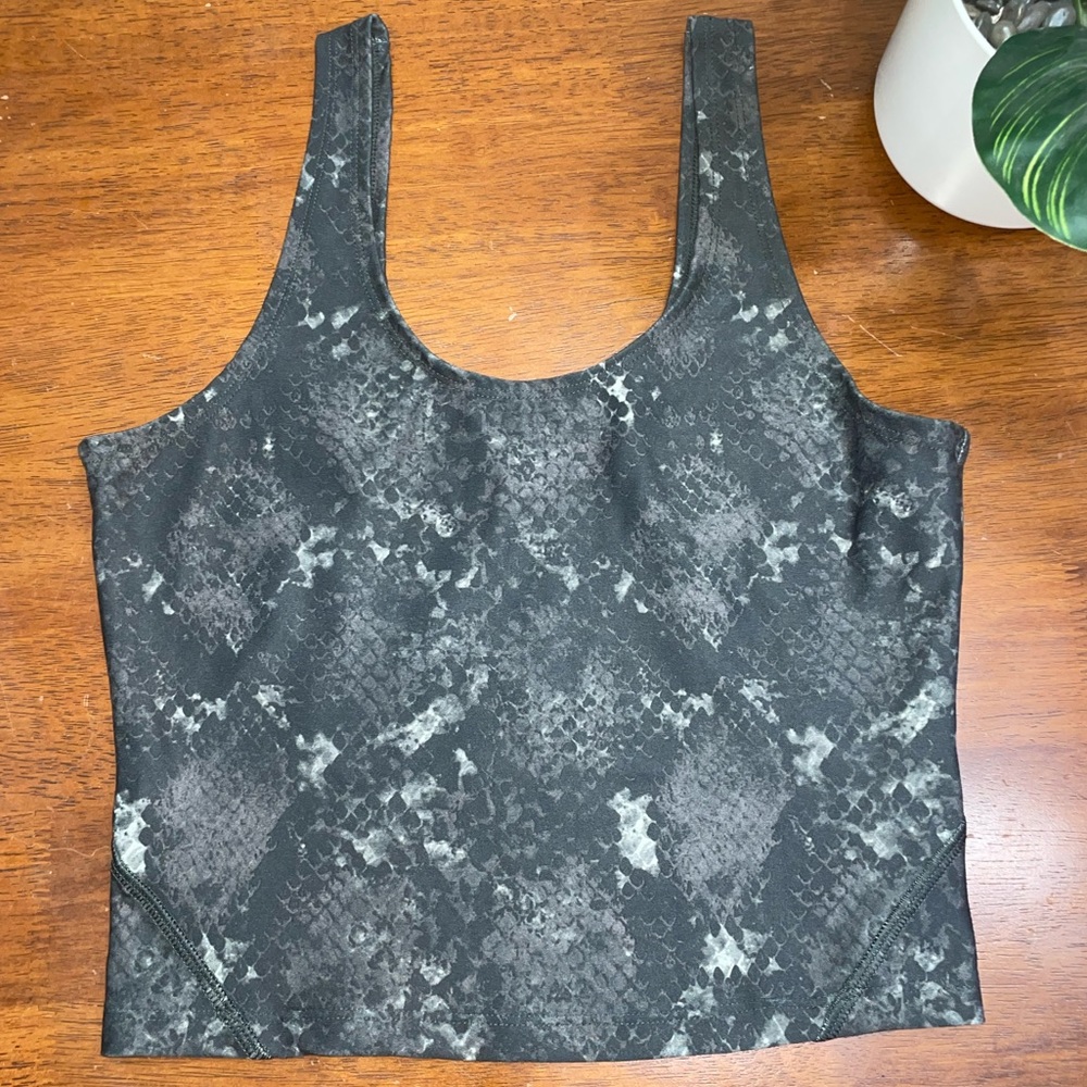 Jessica Simpson Snakeskin Print Cropped Workout Top
